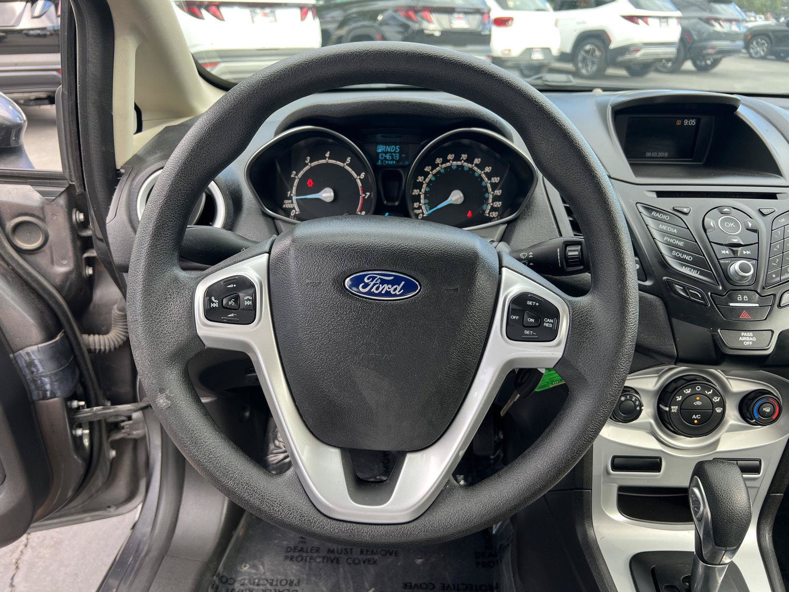 Used 2018 Ford Fiesta SE FWD image 6
