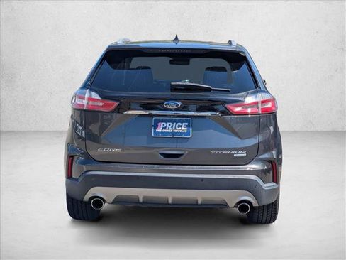 Used 2020 Ford Edge Titanium FWD image 7