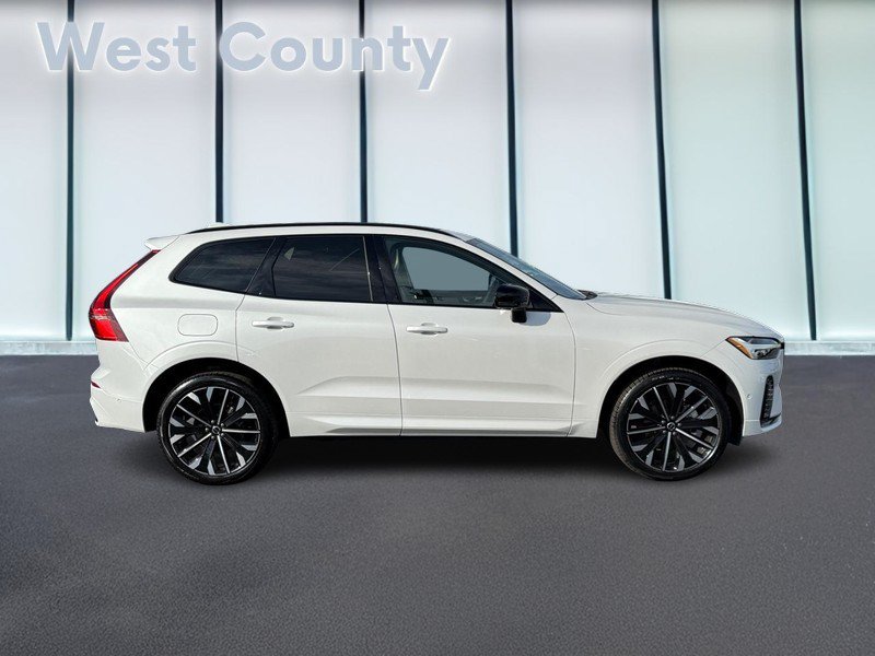 Used 2026 Volvo XC60 B5 Ultra w/ Climate Package PRO AWD/4WD image 2