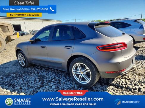 Used 2015 Porsche Macan S AWD/4WD image 3