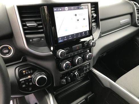 Used 2022 RAM 1500 Big Horn image 18