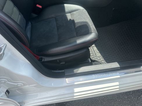 Used 2013 Mercedes-Benz C 300 4MATIC Sedan image 13