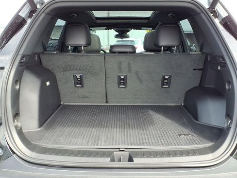 Used 2026 GMC Terrain Elevation w/ Elevation Premium Package AWD/4WD image 14