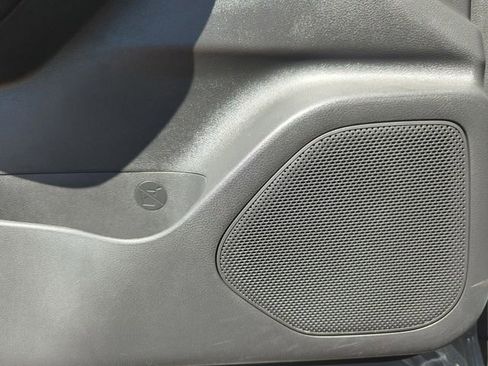 Used 2023 Nissan Rogue SL w/ SL Premium Package image 33