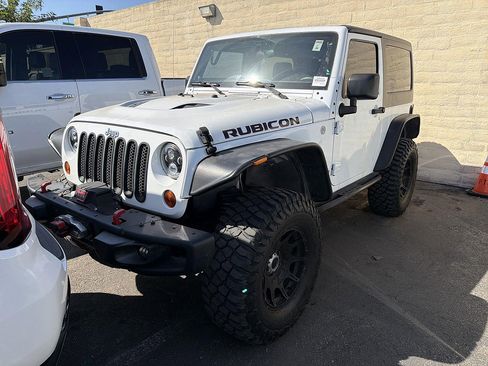 Used 2011 Jeep Wrangler Rubicon w/ PWR Convenience Group AWD/4WD image 3