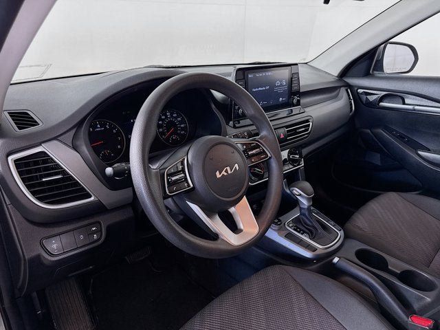 Certified 2023 Kia Seltos LX AWD/4WD image 9
