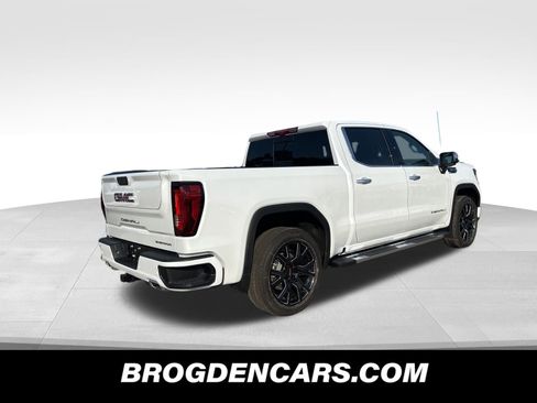 New 2026 GMC Sierra 1500 Denali w/ Technology Package image 3