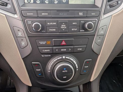 Used 2018 Hyundai Santa Fe Sport image 30