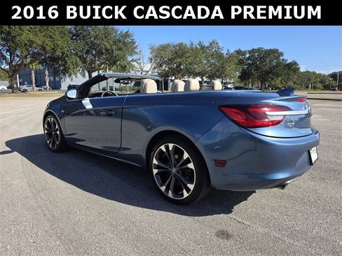 Used 2016 Buick Cascada Premium image 5
