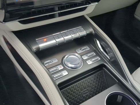 New 2026 Lincoln Nautilus Premier w/ Equipment Group 102A image 19