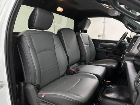 New 2024 RAM 5500 Tradesman image 17