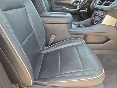 Used 2021 Chevrolet Tahoe Premier w/ Premium Package AWD/4WD image 21