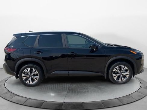 Used 2023 Nissan Rogue SV w/ SV Premium B Package AWD/4WD image 2