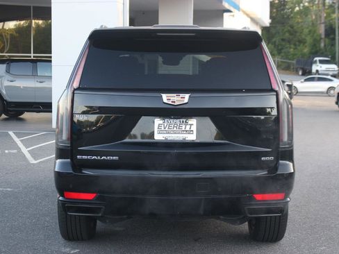 Used 2023 Cadillac Escalade Sport AWD/4WD image 6