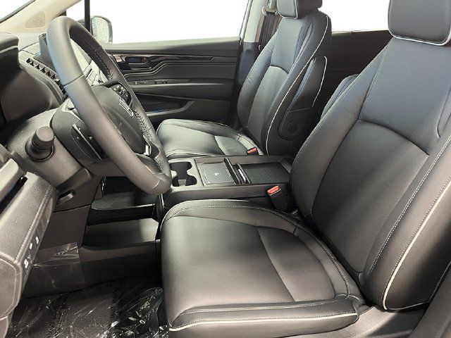 New 2027 Honda Odyssey Touring image 15