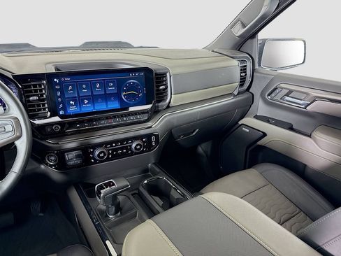 Used 2024 Chevrolet Silverado 1500 ZR2 w/ LPO, Dark Essentials Package image 23