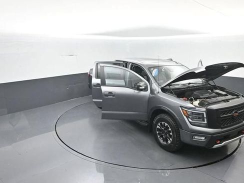 Used 2021 Nissan Titan PRO-4X w/ Pro-4x Convenience Package AWD/4WD image 44