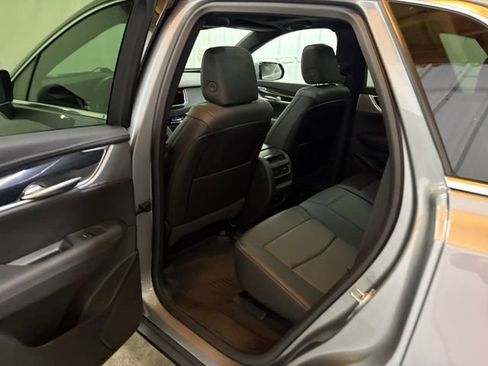 Used 2024 Cadillac XT5 Premium Luxury w/ LPO, Floor Liner Package AWD/4WD image 21