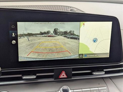 New 2025 Hyundai Elantra SEL image 12