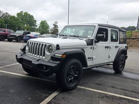Used 2022 Jeep Wrangler Unlimited Sport AWD/4WD image 3