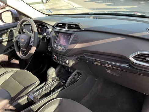 Used 2023 Chevrolet TrailBlazer LT image 19