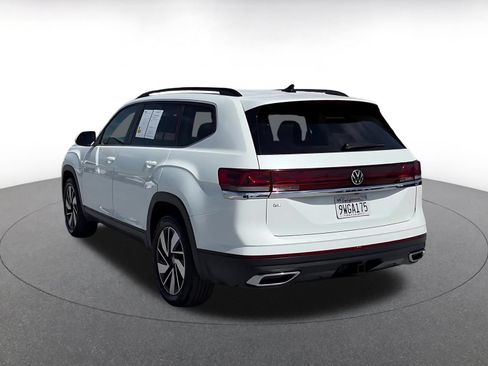 Used 2026 Volkswagen Atlas SE FWD image 11