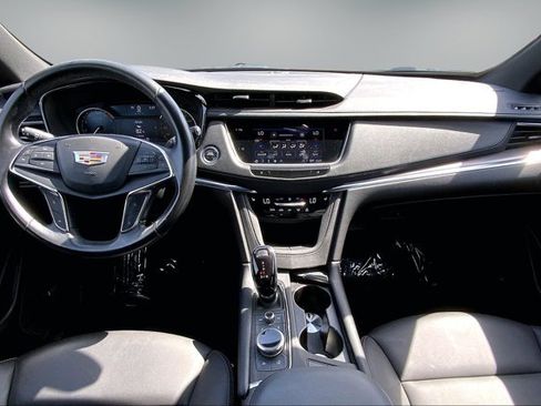 Used 2023 Cadillac XT5 Luxury AWD/4WD image 15