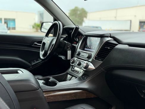 Used 2017 Chevrolet Tahoe LT image 15