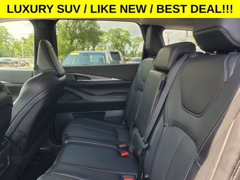 Used 2025 INFINITI QX60 Luxe AWD/4WD image 28