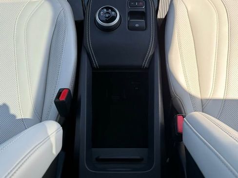 Used 2022 Ford Mustang Mach-E Premium AWD/4WD image 41
