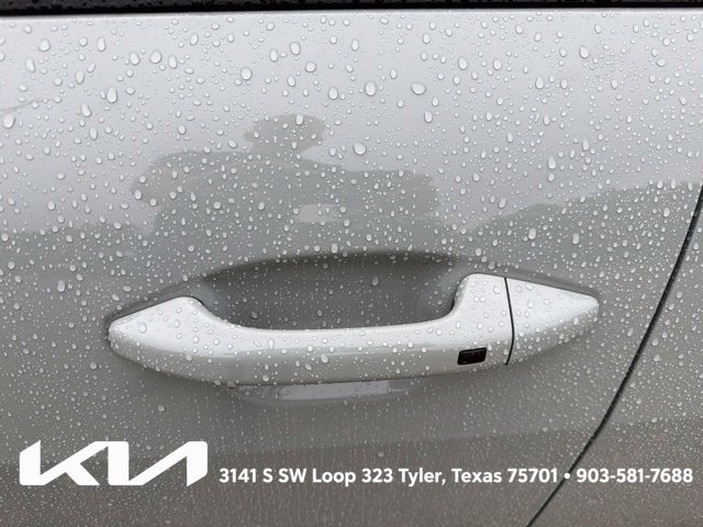 Certified 2025 Kia K4 FWD image 5