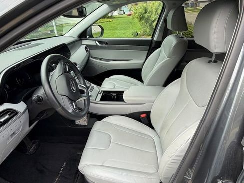Used 2022 Hyundai Palisade SEL w/ 8P Bench Seat Package AWD/4WD image 2