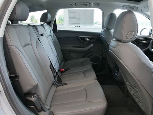 New 2025 Audi Q7 2.0T Premium Plus image 19