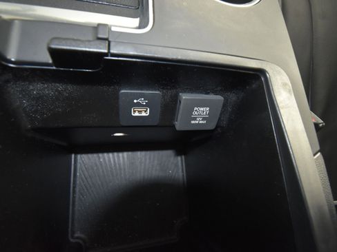 Used 2023 Acura MDX SH-AWD w/ Advance Package image 16