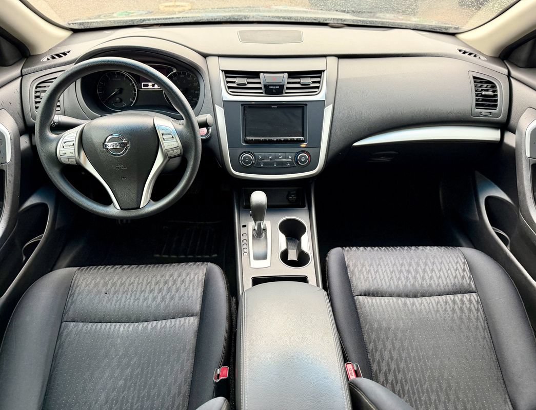 Used 2017 Nissan Altima 2.5 S w/ Power Driver Seat Package FWD image 13