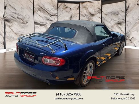 Used 2009 MAZDA MX-5 Miata Sport RWD image 4