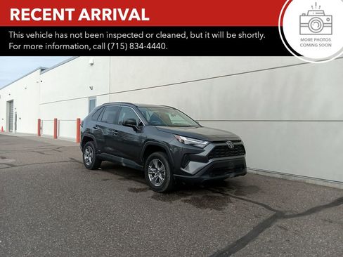 Certified 2025 Toyota RAV4 LE AWD/4WD image 1