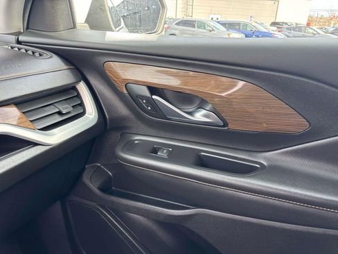 Used 2019 GMC Terrain SLE w/ Driver Convenience Package image 26