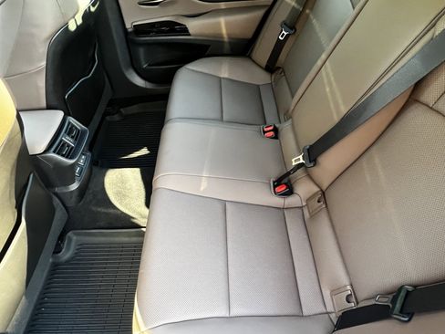 Used 2023 Lexus ES 350 w/ Premium Package image 30