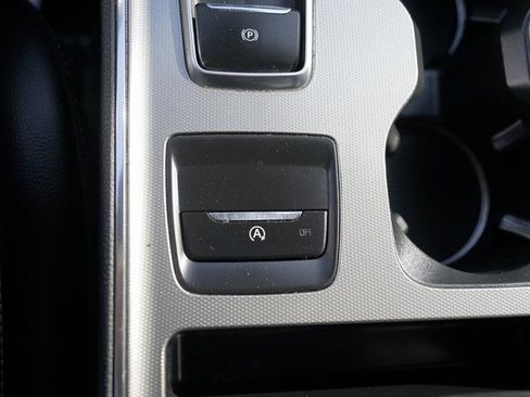 Certified 2023 Ford Edge ST image 18