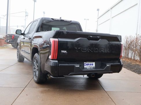 Used 2022 Toyota Tundra Platinum image 5