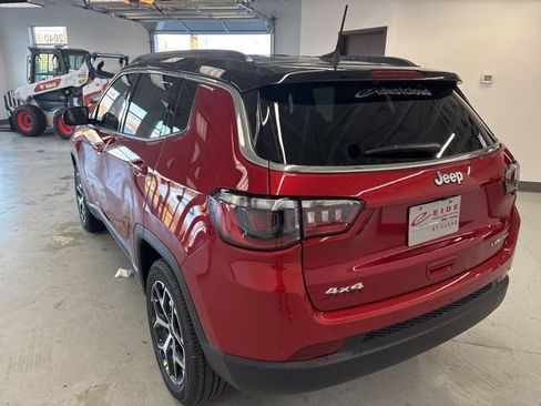 New 2026 Jeep Compass Limited image 5