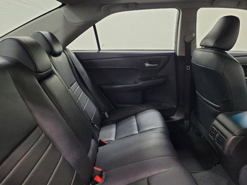 Used 2015 Toyota Camry XLE image 19