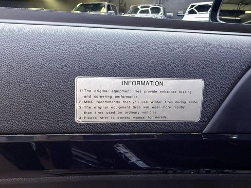 Used 2014 Mitsubishi Lancer Evolution GSR image 13