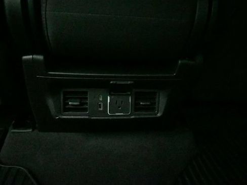 Used 2023 Chevrolet Silverado 1500 LT AWD/4WD image 25