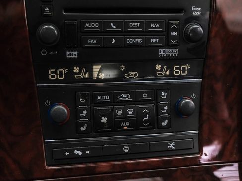 Used 2008 Cadillac Escalade AWD image 28