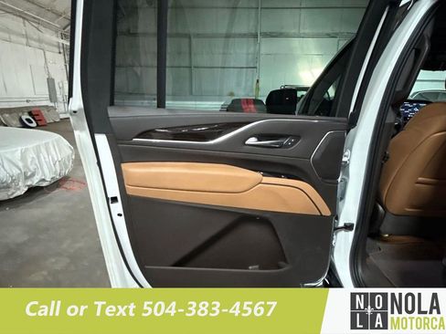 Used 2021 Cadillac Escalade ESV Sport w/ Heavy-Duty Trailer Package image 24