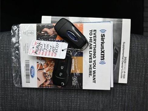 Used 2023 Ford F150 XLT w/ XTR Package image 9