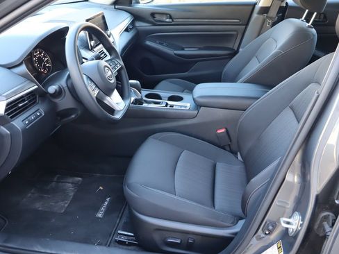 Used 2026 Nissan Altima 2.5 SV AWD/4WD image 15
