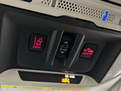 Used 2020 Subaru Forester Limited AWD/4WD image 28